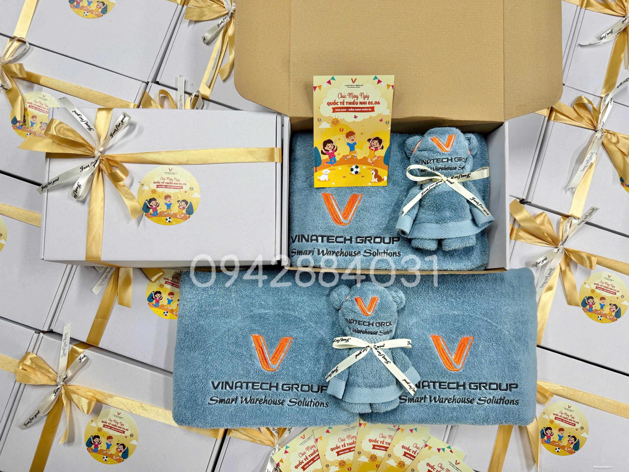 BỘ KHĂN QUÀ TẶNG THIẾU NHI 1/6 THÊU LOGO THEO YÊU CẦU