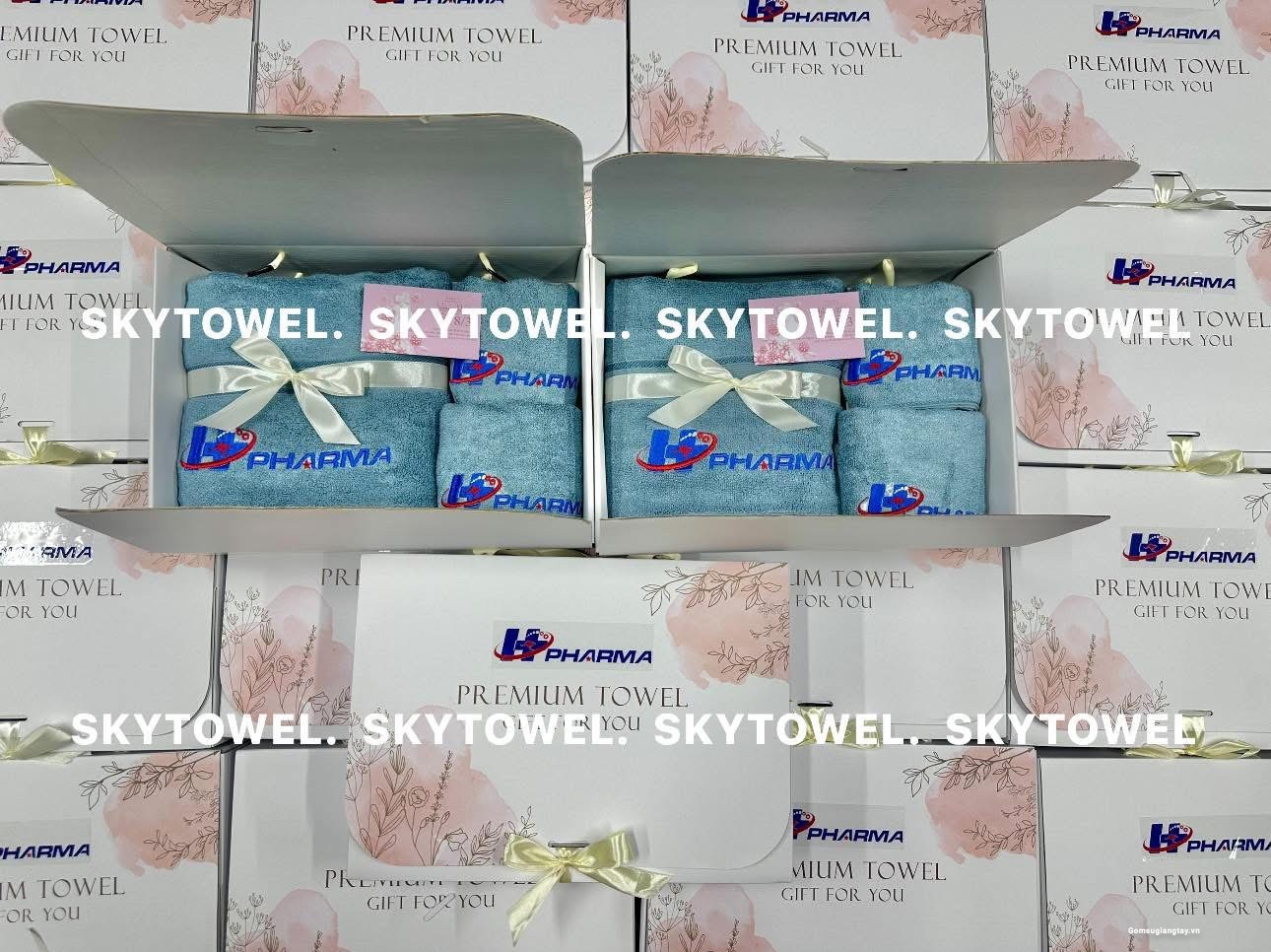 BỘ 3 KHĂN SỢI TRE THÊU LOGO THEO YÊU CẦU - QUÀ TẶNG NGÀY THẦY THUỐC VIỆT NAM 27/2